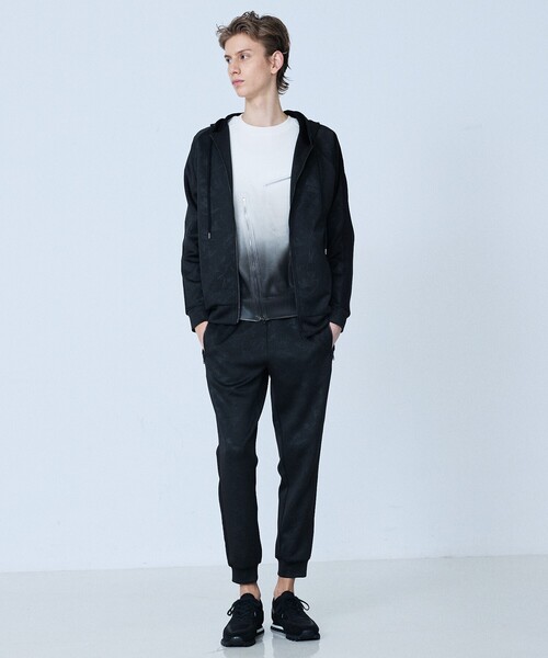 5351 POUR LES HOMMES（ゴーサンゴーイチプールオム）の「【セットアップ対応】リーフ柄　ジョグパンツ（スウェットパンツ・メンズ・ライトグレー/ブラック・50/48/46/44）」の4枚目の写真