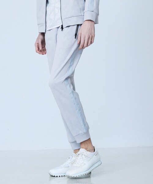 5351 POUR LES HOMMES（ゴーサンゴーイチプールオム）の「【セットアップ対応】リーフ柄　ジョグパンツ（スウェットパンツ・メンズ・ライトグレー/ブラック・50/48/46/44）」の19枚目の写真