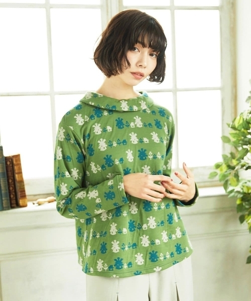 Jocomomola(ホコモモラ)の「Molino ロールカラーダブルジャカード総柄カットソー(Tシャツ/カットソー・レディース・グリーン/アイボリー・40)」の3枚目の写真