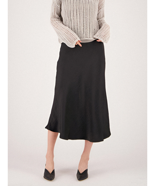 ACUD（アクド）の「Satin A-line Skirt _Black（スカート・レディース・ブラック・S/M）」の3枚目の写真