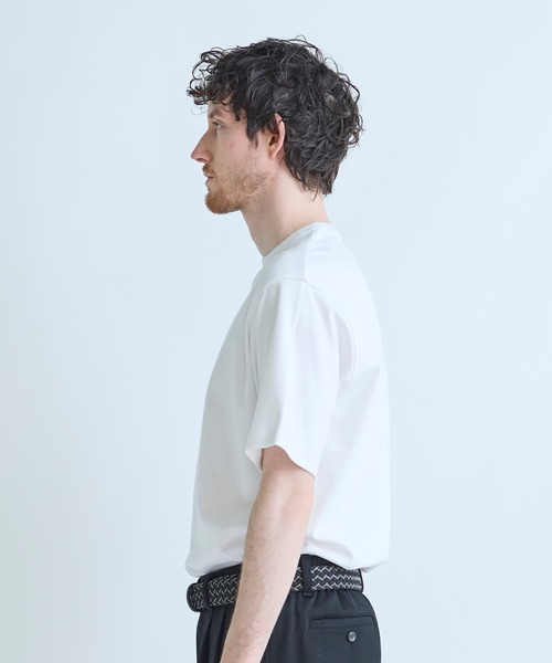 MEN'S BIGI（メンズビギ）の「スビンプラチナム スムースTシャツ（Tシャツ/カットソー・メンズ・チャコールグレー/ホワイト/ブラック・02/03）」の13枚目の写真
