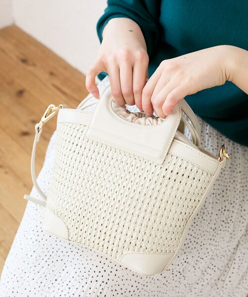 le.coeur blanc（ルクールブラン）の「メッシュ2WAYトートバッグ（トートバッグ・レディース・アイボリー/ブラック・FREE）」の17枚目の写真