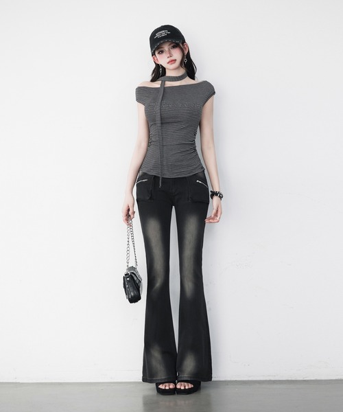 VEILA(ヴェイラ)の「ストラップ付ボーダークロップドスリムTシャツ(Tシャツ/カットソー・レディース・ダークグレー・フリー)」の15枚目の写真