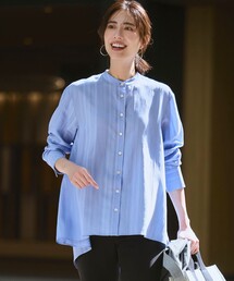 23区 S（ニジュウサンクチイサイサイズ）の「ドビーストライプ バックタックフレアブラウス（シャツ/ブラウス）」