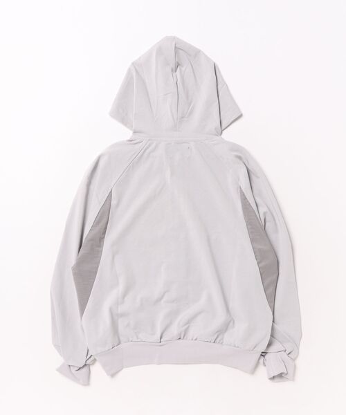 KRIFF MAYER Kid's Collection（クリフメイヤーキッズコレクション）の「【遮熱・UVカット・接触冷感・吸汗速乾】遮熱ジップパーカー（パーカー・キッズ・イエロー/ライトグレー/レッド/ブルーグリーン・120/130/140/150/160/170）」の5枚目の写真