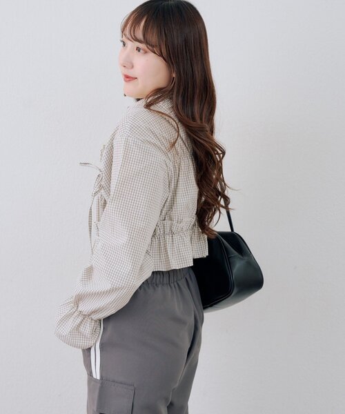 Another Branch olive des olive(アナザーブランチオリーブデオリーブ)の「フリルショートブラウス(シャツ/ブラウス・レディース・ブルー系その他/オフホワイト/ブルー/ブラック系その他/ホワイト系その他・FREE)」の8枚目の写真