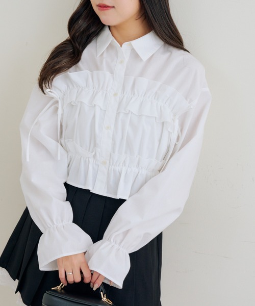 Another Branch olive des olive(アナザーブランチオリーブデオリーブ)の「フリルショートブラウス(シャツ/ブラウス・レディース・ブルー系その他/オフホワイト/ブルー/ブラック系その他/ホワイト系その他・FREE)」の2枚目の写真