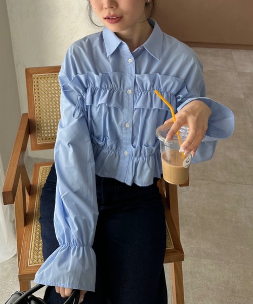 Another Branch olive des olive(アナザーブランチオリーブデオリーブ)の「フリルショートブラウス(シャツ/ブラウス・レディース・ブルー系その他/オフホワイト/ブルー/ブラック系その他/ホワイト系その他・FREE)」の1枚目の写真