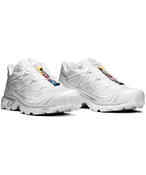 SALOMON(サロモン)の「<公式> XT-6 L41252900(スニーカー・レディース・ホワイト・28.5/28/27.5/27/26.5/26/25.5/25/24.5/24/23.5/23/29/30)」の3枚目の写真