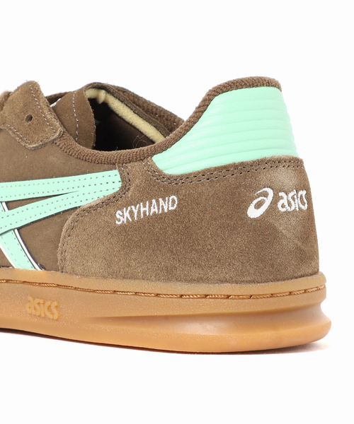 Spick & Span（スピックアンドスパン）の「ASICS/アシックス SKYHAND OG（スニーカー・レディース・ブラウン/レッド・23cm/24cm/25cm）」の3枚目の写真