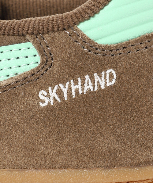 Spick & Span（スピックアンドスパン）の「ASICS/アシックス SKYHAND OG（スニーカー・レディース・ブラウン/レッド・23cm/24cm/25cm）」の4枚目の写真