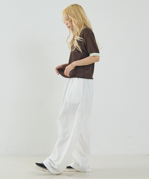 NOMINE（ノミネ）の「リンガー ニット Tシャツ（Tシャツ/カットソー・レディース・ブラウン/ベージュ/サックスブルー/ブラック・フリー）」の13枚目の写真