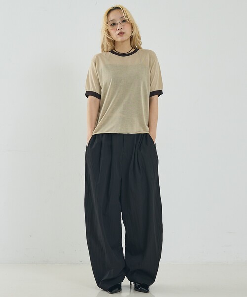 NOMINE（ノミネ）の「リンガー ニット Tシャツ（Tシャツ/カットソー・レディース・ブラウン/ベージュ/サックスブルー/ブラック・フリー）」の15枚目の写真