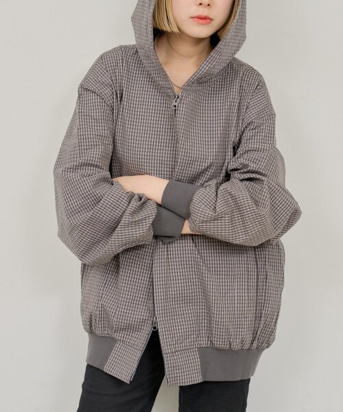 WHIMSIC(ウィムジック)の「【UNISEX】チェックジップフーディーシャツ(シャツ/ブラウス・メンズ・チャコールグレー/ネイビー/ホワイト・FREE)」の3枚目の写真