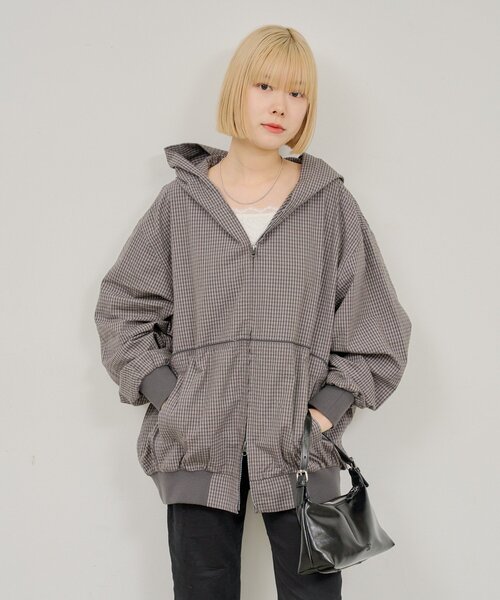 WHIMSIC(ウィムジック)の「【UNISEX】チェックジップフーディーシャツ(シャツ/ブラウス・メンズ・チャコールグレー/ネイビー/ホワイト・FREE)」の4枚目の写真