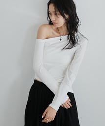 DRWCYS | アシメオフショルカットトップス(Tシャツ/カットソー)