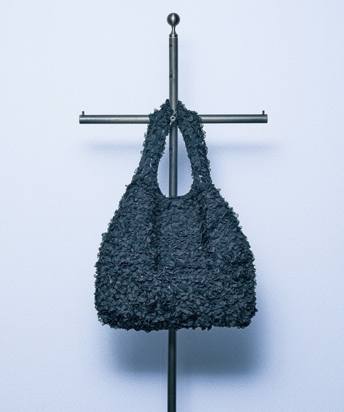HELOYSE(エロイーズ)の「(HELOYSE)BOUQUET TOTE(トートバッグ・レディース・ホワイト/ブラック・ONE SIZE)」の3枚目の写真
