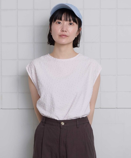 l'atelier du savon(アトリエドサボン)の「小ドットパイル フレンチTシャツ(Tシャツ/カットソー・レディース・ブラック/アイボリー/ピンク・FREE)」の4枚目の写真
