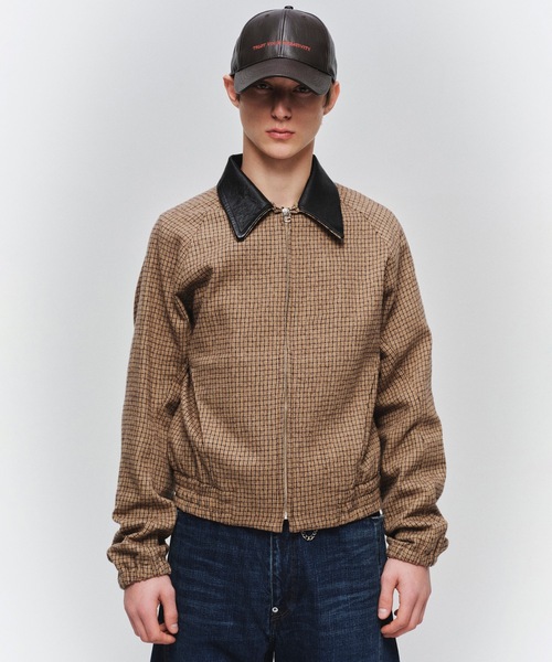 Jieda(ジエダ)の「LEATHER COLLAR SHORT JACKET(ブルゾン・メンズ・ブラック系/ブラウン系・2/1)」の3枚目の写真