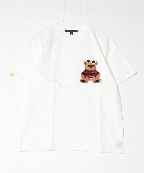 STUD MUFFIN(スタッドマフィン)の「STUD MUFFIN/スタッドマフィン/胸サガラスパンベアー SS Tシャツ(Tシャツ/カットソー・メンズ・ホワイト/ブラック・2/3/4)」の1枚目の写真