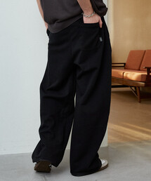 FREAK'S STORE（フリークスストア）の「PUBLUX/パブリュクス LOVE POP STUDIO カーブカットパンツ　限定展開（スウェットパンツ）」