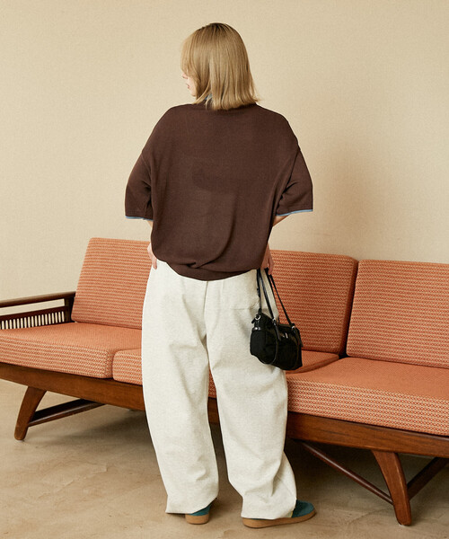 FREAK'S STORE(フリークスストア)の「PUBLUX/パブリュクス LOVE POP STUDIO カーブカットパンツ 限定展開(スウェットパンツ・メンズ・ブラック/グレー/ライトグレー・L/M/S)」の9枚目の写真