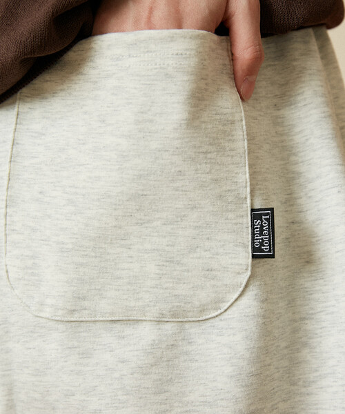 FREAK'S STORE(フリークスストア)の「PUBLUX/パブリュクス LOVE POP STUDIO カーブカットパンツ 限定展開(スウェットパンツ・メンズ・ブラック/グレー/ライトグレー・L/M/S)」の10枚目の写真