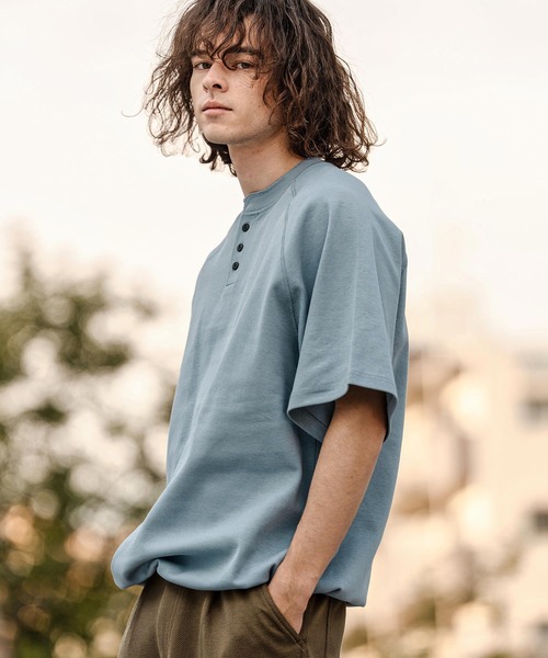 CAMBIO（カンビオ）の「mt10322- ヘンリーネックスピンドルカットソー（Tシャツ/カットソー・メンズ・ブルー/ブラック/ラベンダー/ホワイト・M/L/XL）」の9枚目の写真