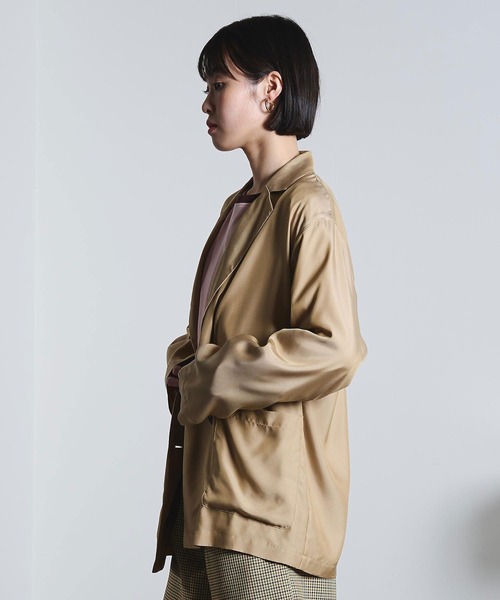 ROSE BUD(ローズバッド)の「(mici)DOUBLE BREAST TAILORED JACKET(その他アウター・レディース・ベージュ/ブラック・S/M)」の5枚目の写真