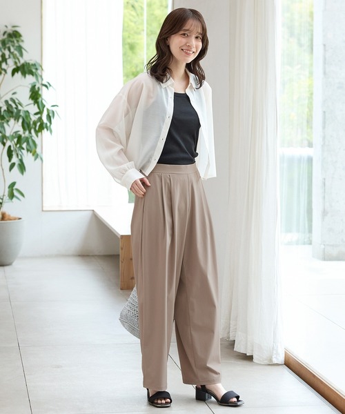 Honeys（ハニーズ）の「【ハニさら・接触冷感・速乾ドライ・抗菌防臭・ＵＶカット】大人のストレートパンツ（その他パンツ・レディース・チャコール/ブラック/グレイッシュベージュ/カーキ/ブラウン・S/M/LL/L/3L）」の18枚目の写真