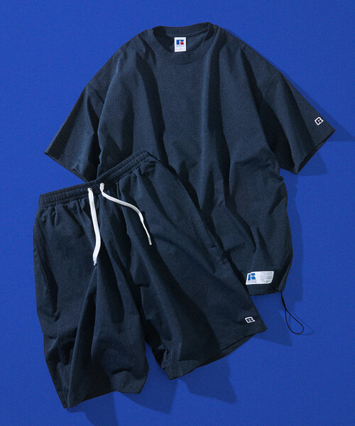 FREAK'S STORE(フリークスストア)の「限定展開 RUSSELL ATHLETIC×FREAK'S STORE ラッセル アスレチック 別注 ユーティリティ セットアップ 夏 クルーネック Tシャツ ショーツ ハーフパンツ ショートパンツ(Tシャツ/カットソー・メンズ・ブラック/ネイビー/グレイッシュベージュ/スミクロ・LARGE/MEDIUM/SMALL)」の18枚目の写真