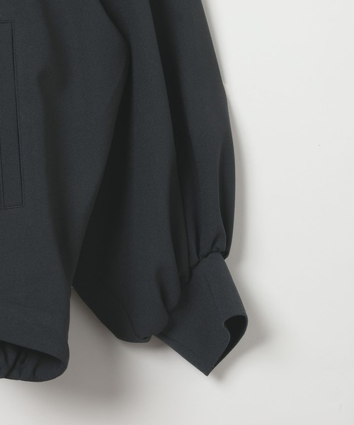 LEPSIM(レプシィム)の「UVドロストギャザーブルゾン 634166(ブルゾン・レディース・アイボリー/チャコールグレー/セージグリーン・FREE)」の7枚目の写真