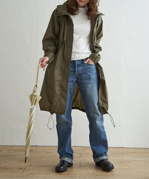 LBC（エルビーシー）の「レインロングモッズ（レインコート/ポンチョ・レディース・ベージュ/オリーブ・FREE）」の11枚目の写真