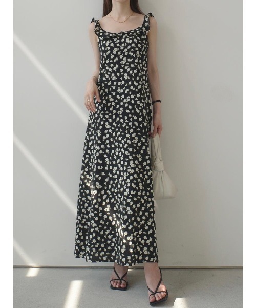 amel（エイメル）の「フリルカラーフラワープリントドレス（ワンピース・レディース・ブラック・FREE）」の12枚目の写真