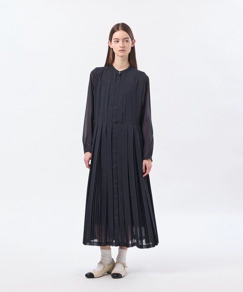 MACKINTOSH PHILOSOPHY(マッキントッシュ フィロソフィー)の「【WEB&一部店舗限定】【WILLINGHAM DRESS(ウィリングハムドレス)】トリプルプリーツ(ワンピース・レディース・ブルー系その他3/ダークネイビー・38/36)」の5枚目の写真