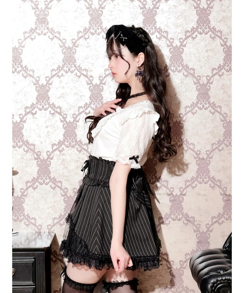 NOEMIE(ノエミー)の「ゴシックチョーカーネックレースアップカットソー(Tシャツ/カットソー・レディース・オフホワイト/ブラック/パープル・M)」の5枚目の写真