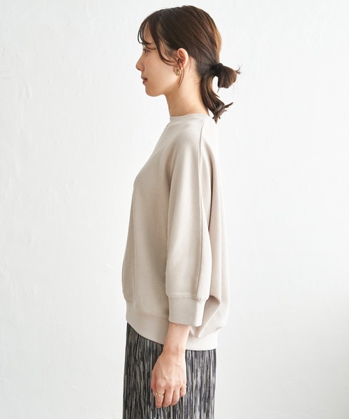 ikka（イッカ）の「【雑誌InRed5月号掲載】タックフライスドルマンプルオーバー 【親子コーデ】（Tシャツ/カットソー・レディース・ピンク/グレイッシュベージュ/その他1/ネイビー・L/M）」の18枚目の写真