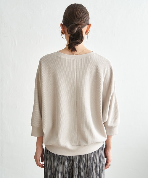 ikka（イッカ）の「【雑誌InRed5月号掲載】タックフライスドルマンプルオーバー 【親子コーデ】（Tシャツ/カットソー・レディース・ピンク/グレイッシュベージュ/その他1/ネイビー・L/M）」の19枚目の写真