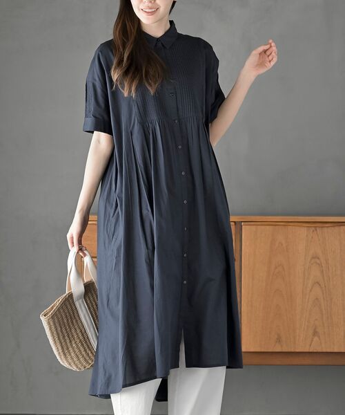 rps（アールピーエス）の「キャンブリックピンタックシャツワンピース（シャツワンピース・レディース・チャコールグレー/ブラック/カーキ/ネイビー・フリー）」の4枚目の写真