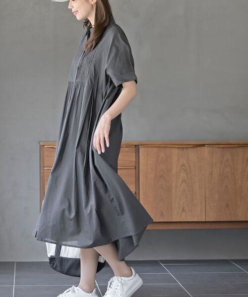 rps（アールピーエス）の「キャンブリックピンタックシャツワンピース（シャツワンピース・レディース・チャコールグレー/ブラック/カーキ/ネイビー・フリー）」の8枚目の写真