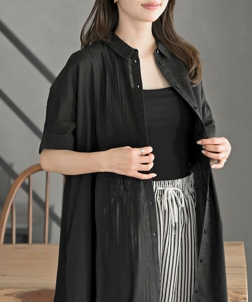 rps（アールピーエス）の「キャンブリックピンタックシャツワンピース（シャツワンピース・レディース・チャコールグレー/ブラック/カーキ/ネイビー・フリー）」の17枚目の写真