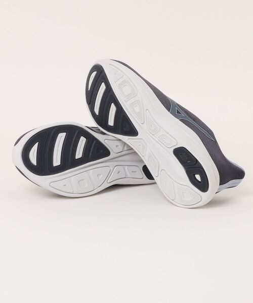 ASBee(アスビー)の「mizuno ミズノ PIONEROAD 3【幅広4E/超軽量】メンズスニーカー ランニングシューズ スーパーワイド(ピオネロード3)(スニーカー・メンズ・ネイビー・25.5cm/26.0cm/26.5cm/27.0cm/27.5cm/28.0cm/29.0cm/30.0cm)」の2枚目の写真