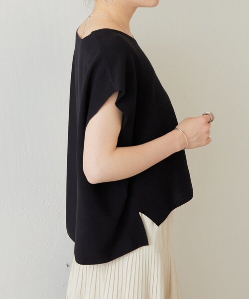 BEARDSLEY（ビアズリー）の「インレイノースリーブプルオーバー（ニット/セーター・レディース・ブラック/ホワイト・FREE）」の9枚目の写真