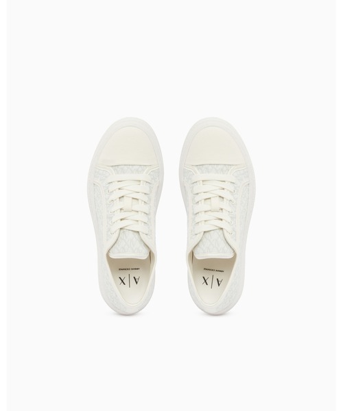 ARMANI EXCHANGE(アルマーニエクスチェンジ)の「【A|X アルマーニ エクスチェンジ】<ZOZO限定>オールオーバージャカードロゴ ボリュームソール キャンバス スニーカー(スニーカー・レディース・ホワイト・37/36/38)」の3枚目の写真