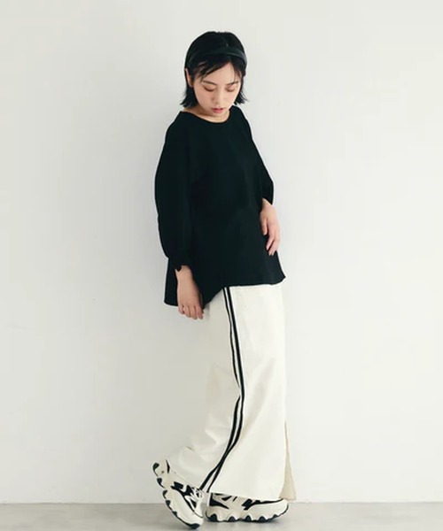 merrylatte(メリーラテ)の「シャーリングスリーブブラウス【IROHANI】(シャツ/ブラウス・レディース・グリーン/ブラック/ホワイト・FREE)」の9枚目の写真