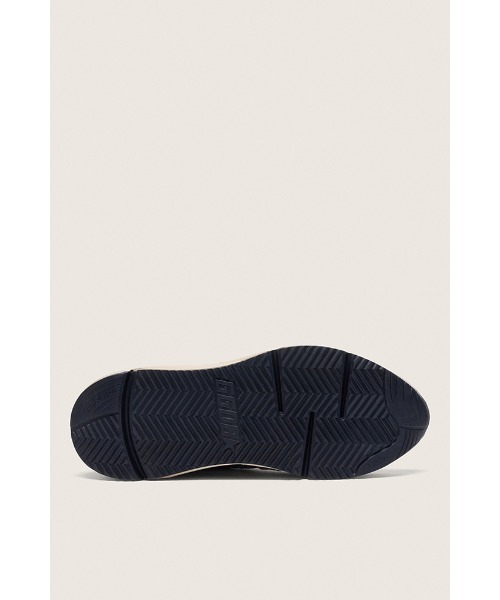 GOLDEN GOOSE(ゴールデングース)の「レディース Running Sole シルバー グリッター&ダブグレースエード(スニーカー・レディース・シルバー×ブラック・35/36/37/38/40/39)」の5枚目の写真