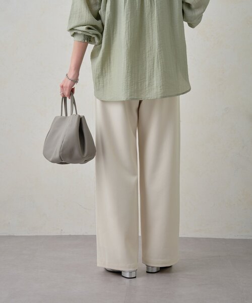 Jena espace merveilleux（ジェナ　エスパスメルヴェイユ）の「【高身長パンツ】スタッズポケットイージーパンツ（その他パンツ・レディース・アイボリー/ブラック/ベージュ・FREE）」の8枚目の写真