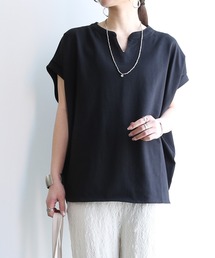 キーネックフレンチスリーブTシャツ