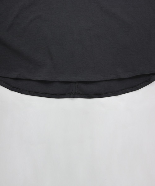 and it_(アンドイット)の「キーネックフレンチスリーブTシャツ(Tシャツ/カットソー・レディース・ブラック/チャコール/アイボリー・M)」の22枚目の写真