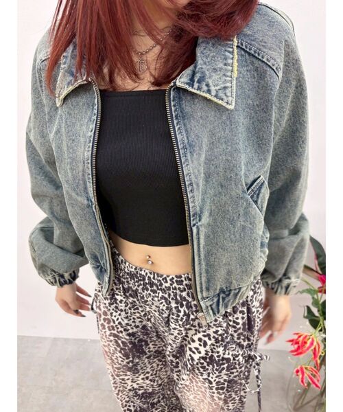 EVRIS(エヴリス)の「ヴィンテージライクデニムショートブルゾン 春服(デニムジャケット・レディース・ブルー/ブラック・FREE)」の12枚目の写真